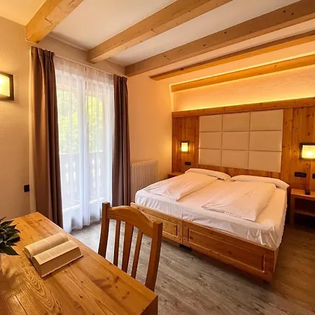 Hotel Garni My Ledro Pieve Di Ledro