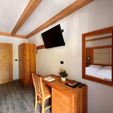 Hotel Garni My Ledro